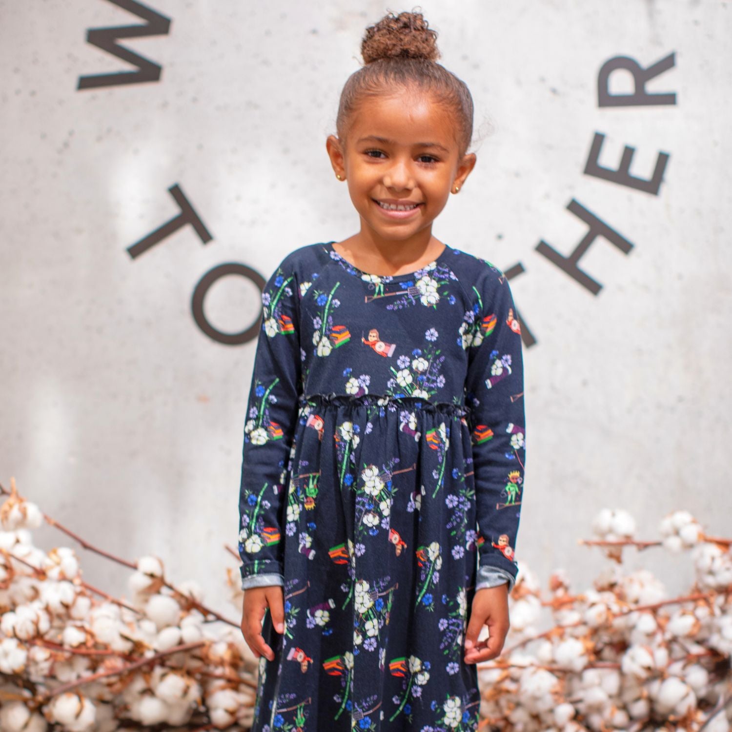 Girls Black Dress with Floral Print – view 2 – Infantium Victoria