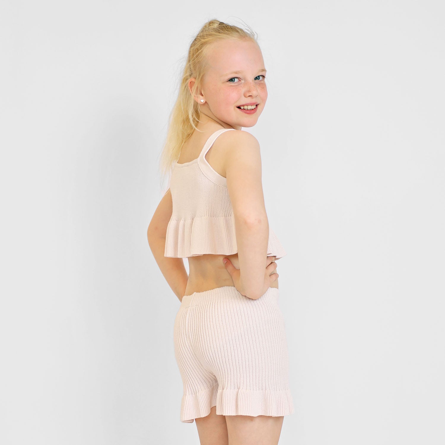 Pink Knitted Beach Shorts – view 4 – Infantium Victoria