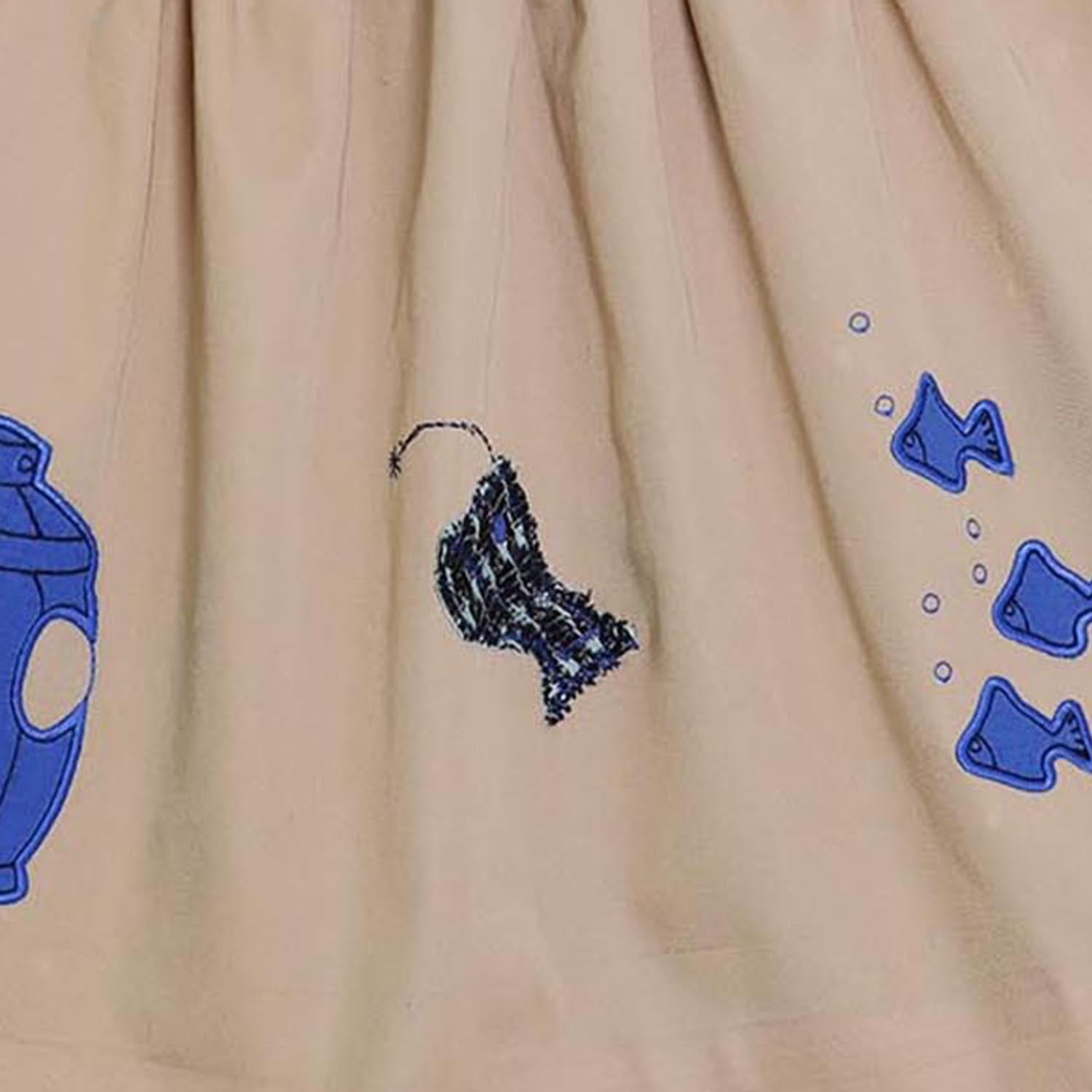 MAGIC MENDING PRELOVED Beige Cotton Skirt with Submarine, 8 years – view 3 – Infantium Victoria