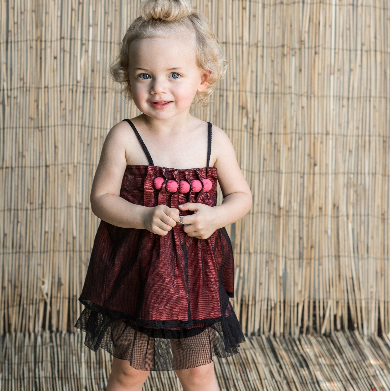 Pirate Shorts with Black Mesh – view 2 – Infantium Victoria